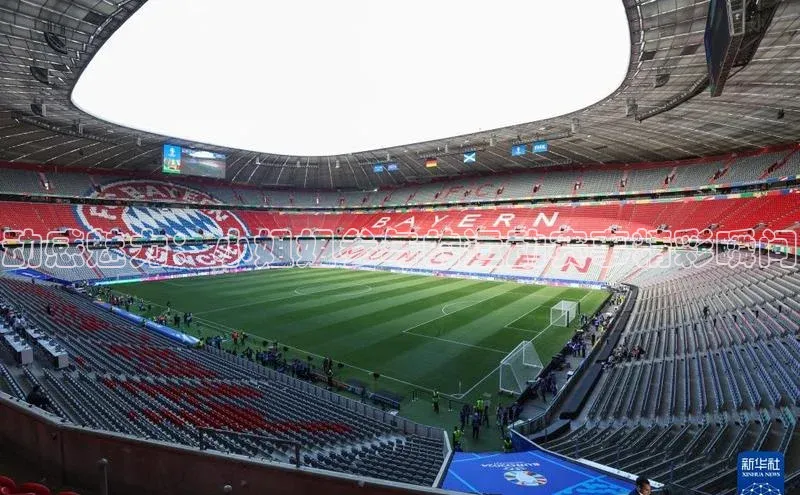 动感魅力：小姐姐参与的运动赛事精彩瞬间